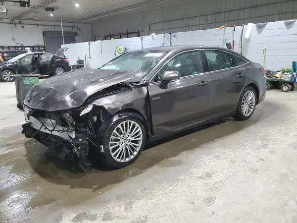 4T1B21FB2KU002891 2019 TOYOTA AVALON - Image 1