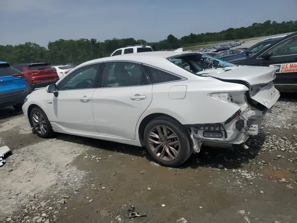 4T1B21FB2KU011171 2024 TOYOTA AVALON - Image 2
