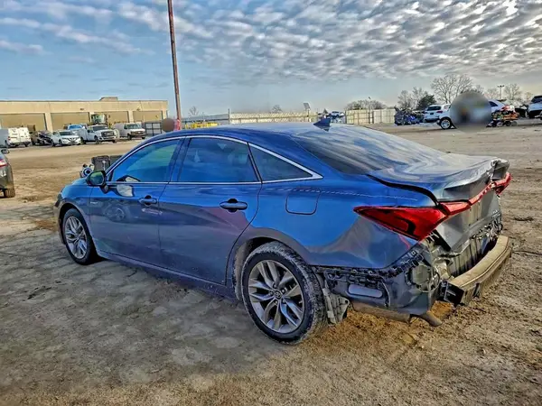 4T1B21FB3KU002303 2019 TOYOTA AVALON - Image 2