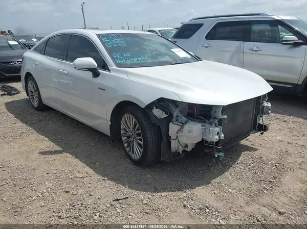 4T1B21FB3KU004746 2019 TOYOTA AVALON - Image 1