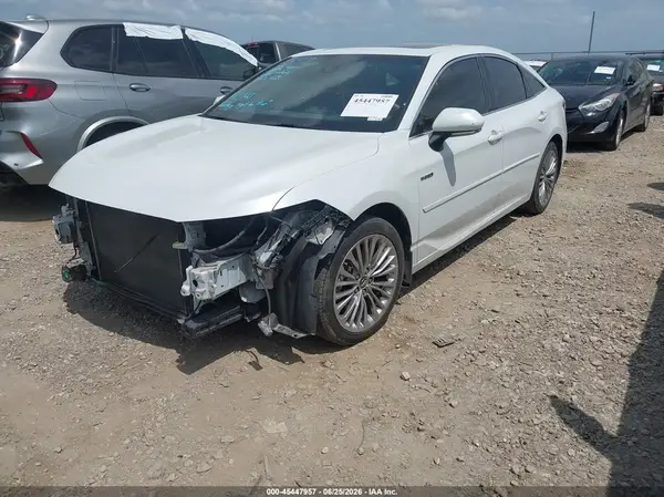4T1B21FB3KU004746 2019 TOYOTA AVALON - Image 2