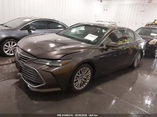 4T1B21FB3KU007114 2019 TOYOTA AVALON - Image 2