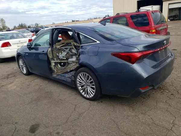 4T1B21FB4KU004738 2019 TOYOTA AVALON - Image 2