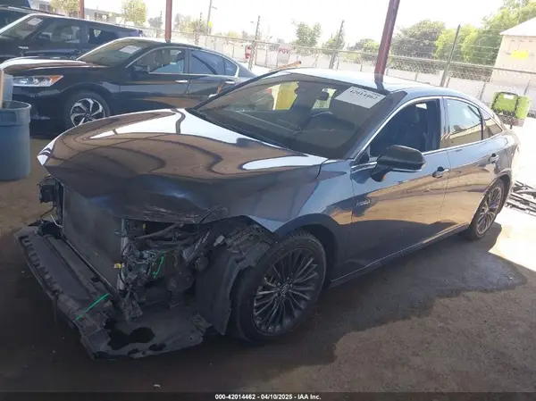 4T1B21FB4KU005887 2019 TOYOTA AVALON - Image 2