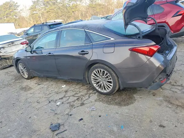 4T1B21FB4KU009700 2019 TOYOTA AVALON - Image 2