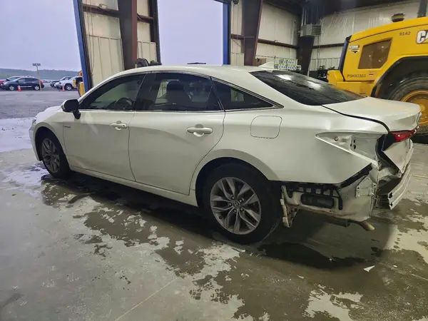 4T1B21FB5KU005543 2019 TOYOTA AVALON - Image 2