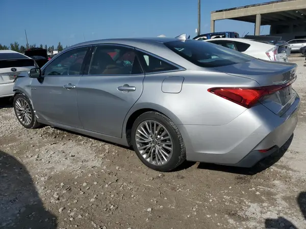4T1B21FB6KU006104 2019 TOYOTA AVALON - Image 2