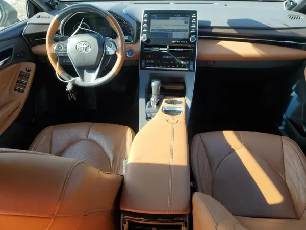 4T1B21FB6KU006104 2019 TOYOTA AVALON - Image 8