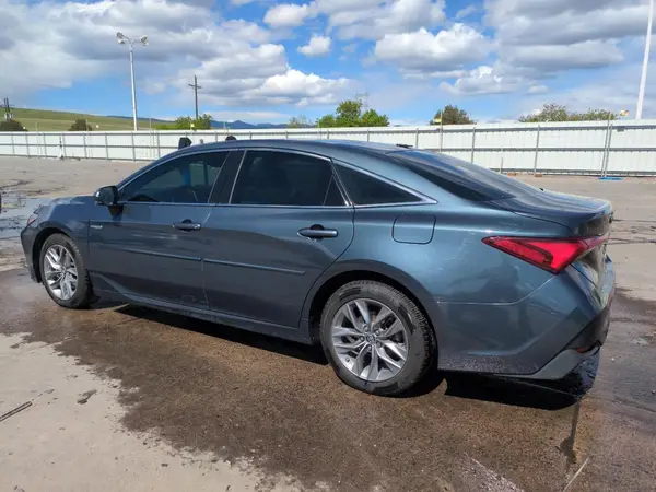 4T1B21FB6KU006295 2019 TOYOTA AVALON - Image 2