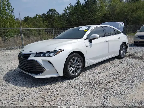 4T1B21FB6KU007785 2019 TOYOTA AVALON - Image 2