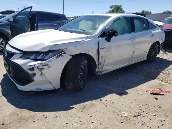 4T1B21FB6KU010122 2019 TOYOTA AVALON - Image 1