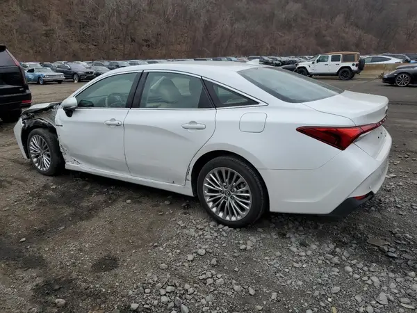 4T1B21FB6KU011593 2019 TOYOTA AVALON - Image 2