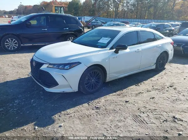 4T1B21FB7KU001641 2019 TOYOTA AVALON - Image 2