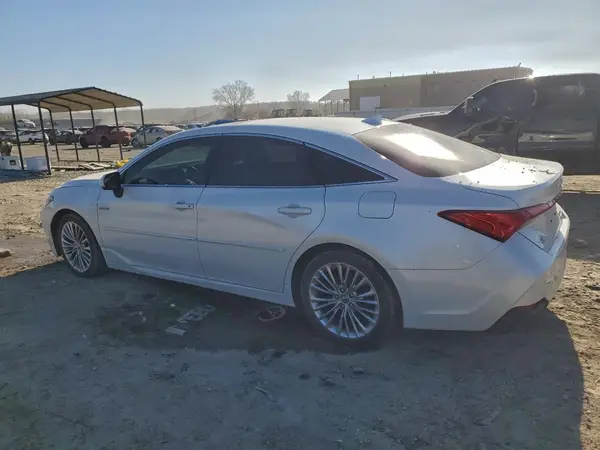 4T1B21FB7KU006614 2019 TOYOTA AVALON - Image 2