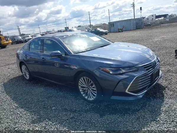 4T1B21FB8KU004726 2019 TOYOTA AVALON - Image 1