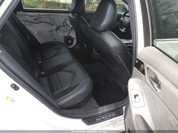 4T1B21FB8KU008937 2019 TOYOTA AVALON - Image 8