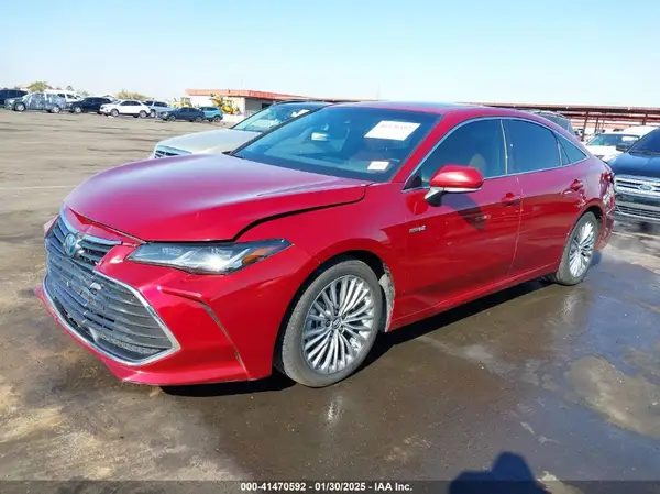 4T1B21FB8KU010221 2019 TOYOTA AVALON - Image 2