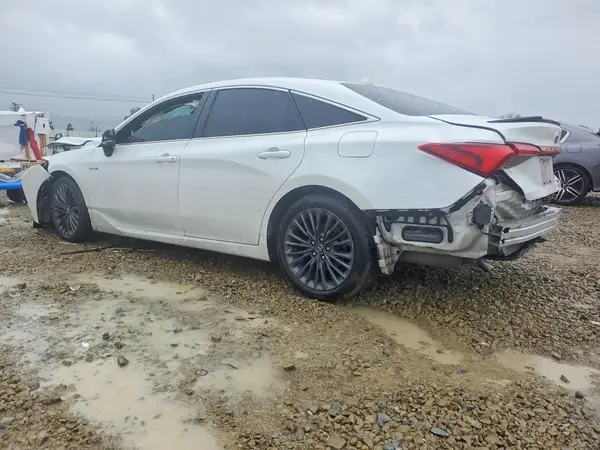 4T1B21FBXKU003416 2019 TOYOTA AVALON - Image 2