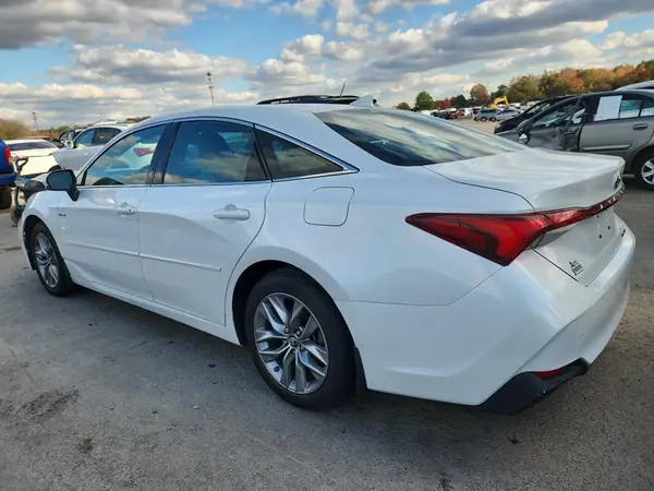 4T1B21FBXKU006588 2019 TOYOTA AVALON - Image 2