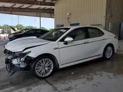 4T1B21HK0JU507078 2018 TOYOTA CAMRY