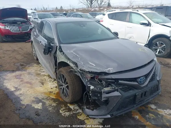 4T1B21HK0MU016059 2021 TOYOTA CAMRY - Image 1