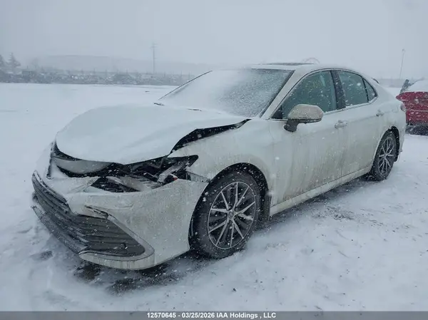 4T1B21HK0NU016550 2022 TOYOTA CAMRY - Image 2