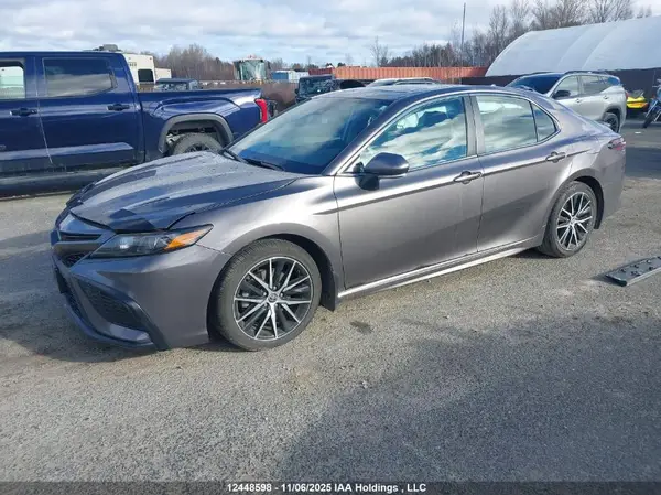 4T1B21HK0PU018611 2023 TOYOTA CAMRY - Image 2