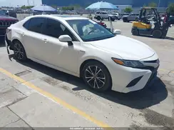 4T1B21HK1JU002666 2018 TOYOTA CAMRY