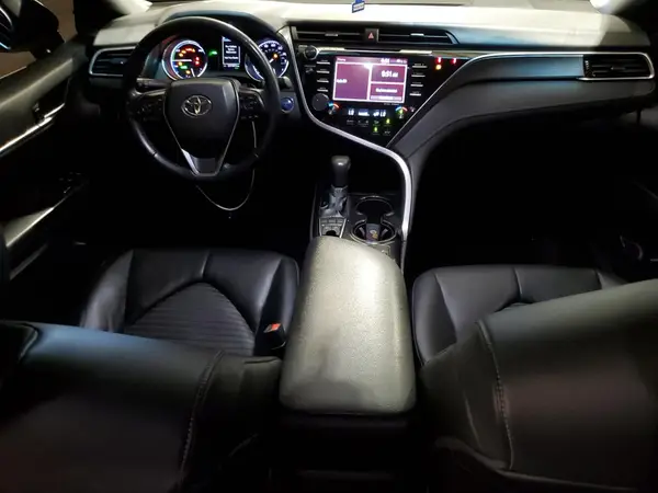 4T1B21HK1JU502164 2018 TOYOTA CAMRY - Image 8