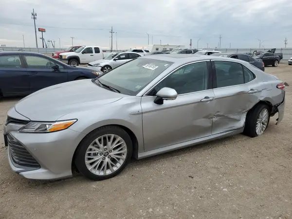 4T1B21HK1KU515160 2019 TOYOTA CAMRY - Image 1