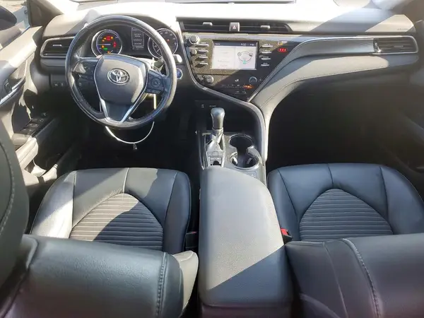 4T1B21HK1KU515871 2019 TOYOTA CAMRY - Image 8