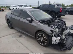 4T1B21HK2JU001817 2018 TOYOTA CAMRY