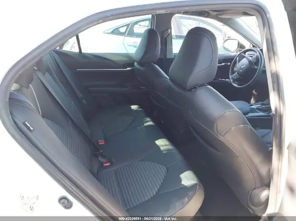 4T1B21HK2JU004278 2018 TOYOTA CAMRY - Image 8