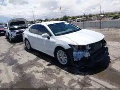 4T1B21HK2JU009237 2018 TOYOTA CAMRY