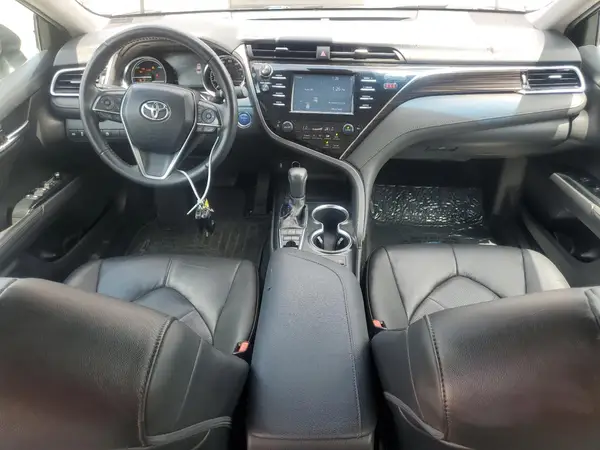 4T1B21HK2JU504599 2018 TOYOTA CAMRY - Image 8