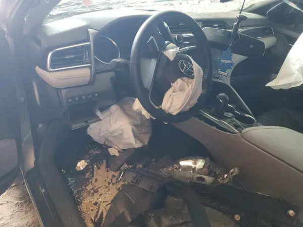 4T1B21HK2JU508331 2018 TOYOTA CAMRY - Image 8