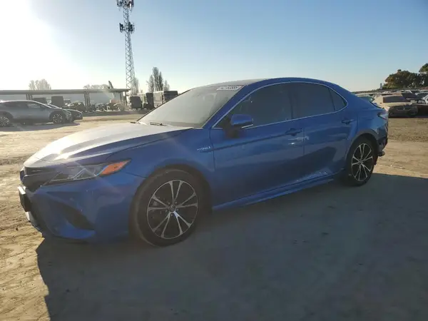 4T1B21HK2KU009966 2019 TOYOTA CAMRY - Image 1