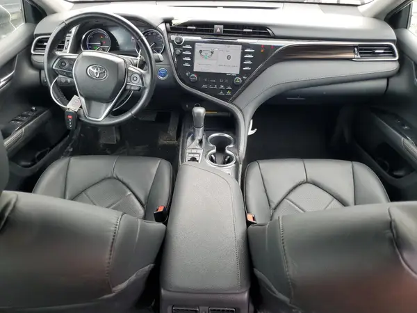 4T1B21HK2KU512252 2019 TOYOTA CAMRY - Image 8