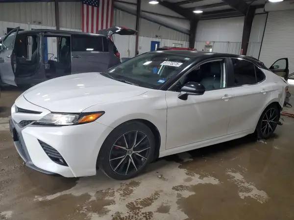 4T1B21HK2KU514843 2019 TOYOTA CAMRY - Image 1
