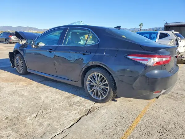 4T1B21HK2KU516043 2019 TOYOTA CAMRY - Image 2