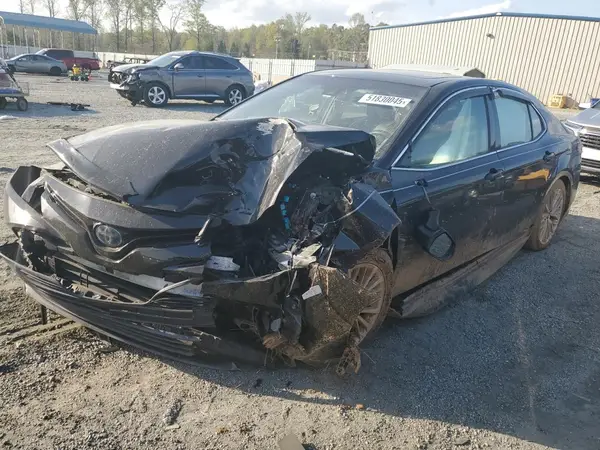 4T1B21HK2KU519539 2019 TOYOTA CAMRY - Image 1