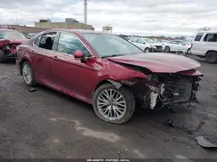 4T1B21HK2KU520366 2019 TOYOTA CAMRY