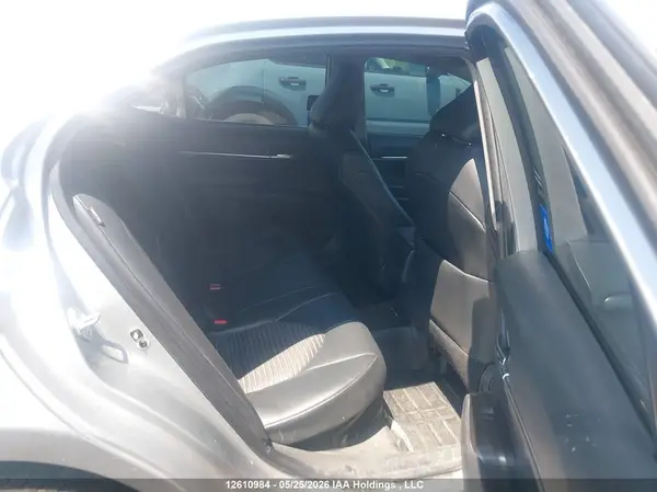 4T1B21HK2MU016063 2021 TOYOTA CAMRY - Image 8