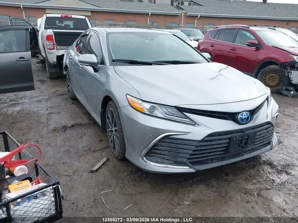 4T1B21HK2RU020945 2024 TOYOTA CAMRY - Image 1