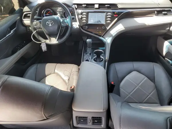 4T1B21HK3JU007609 2018 TOYOTA CAMRY - Image 8