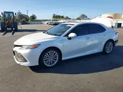 4T1B21HK3JU009201 2018 TOYOTA CAMRY
