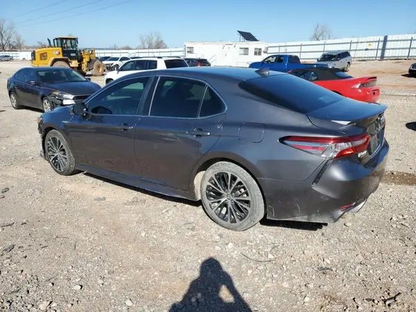 4T1B21HK3KU518027 2019 TOYOTA CAMRY - Image 2
