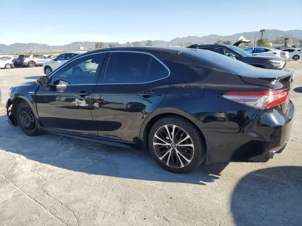 4T1B21HK3KU519100 2019 TOYOTA CAMRY - Image 2