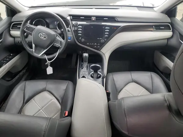 4T1B21HK3KU521719 2019 TOYOTA CAMRY - Image 8