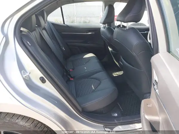 4T1B21HK3RU021117 2024 TOYOTA CAMRY - Image 8